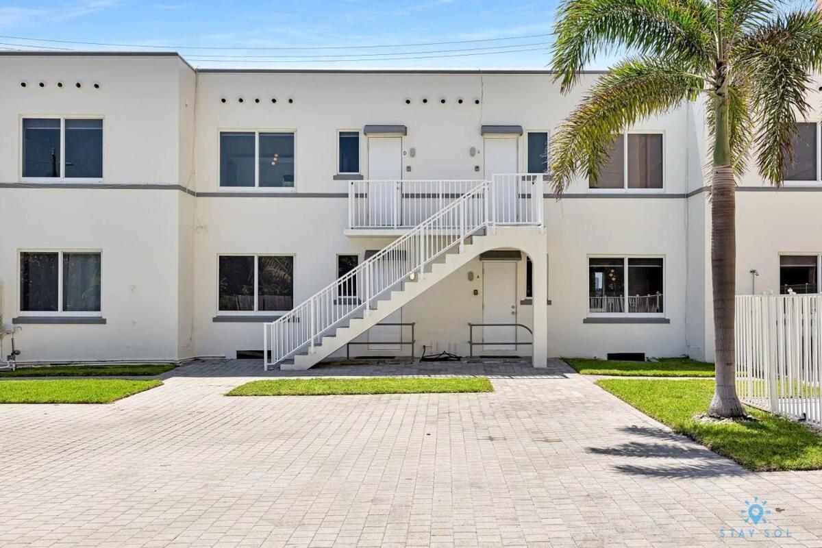 Free Parking, Bay View, Pool, Step To Beach Холивуд Екстериор снимка