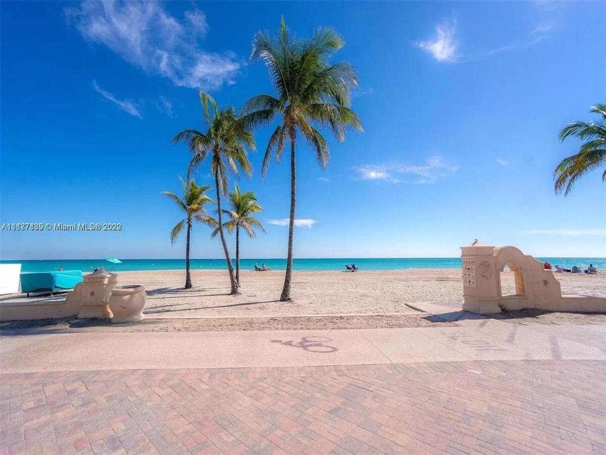 Free Parking, Bay View, Pool, Step To Beach Холивуд Екстериор снимка