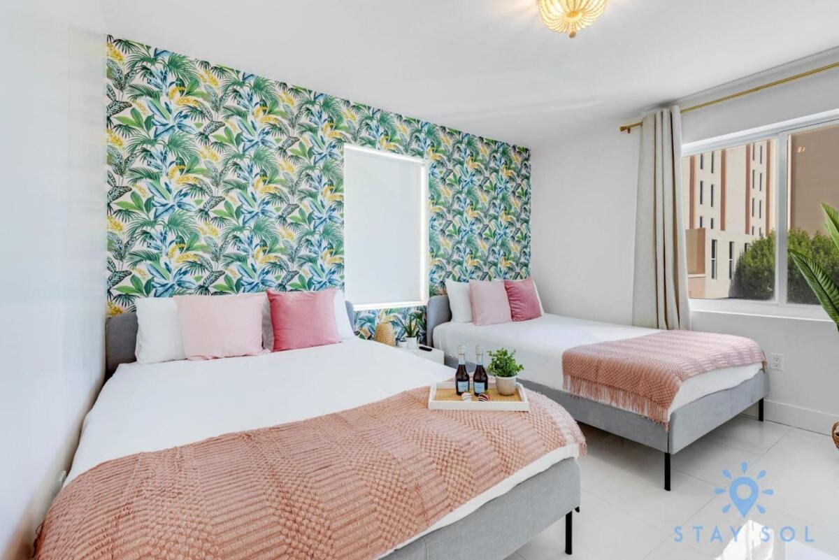 Free Parking, Bay View, Pool, Step To Beach Холивуд Екстериор снимка
