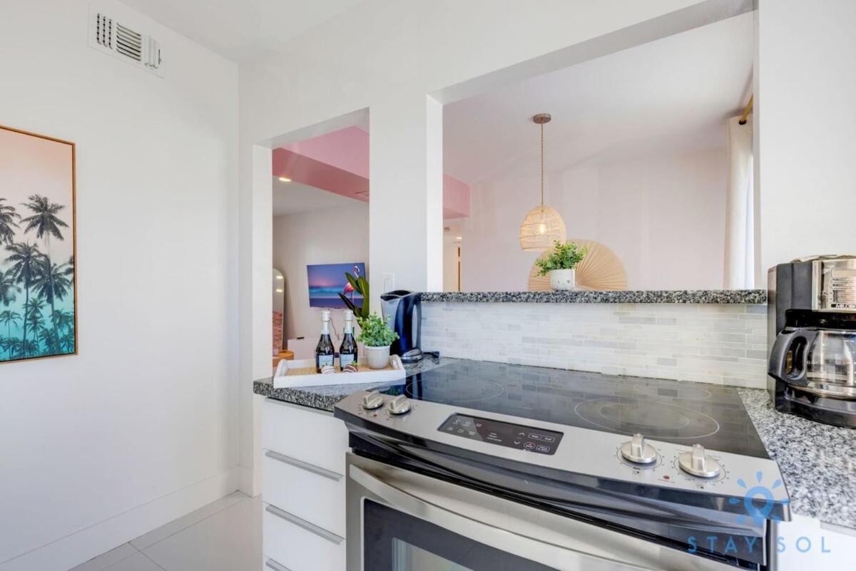 Free Parking, Bay View, Pool, Step To Beach Холивуд Екстериор снимка